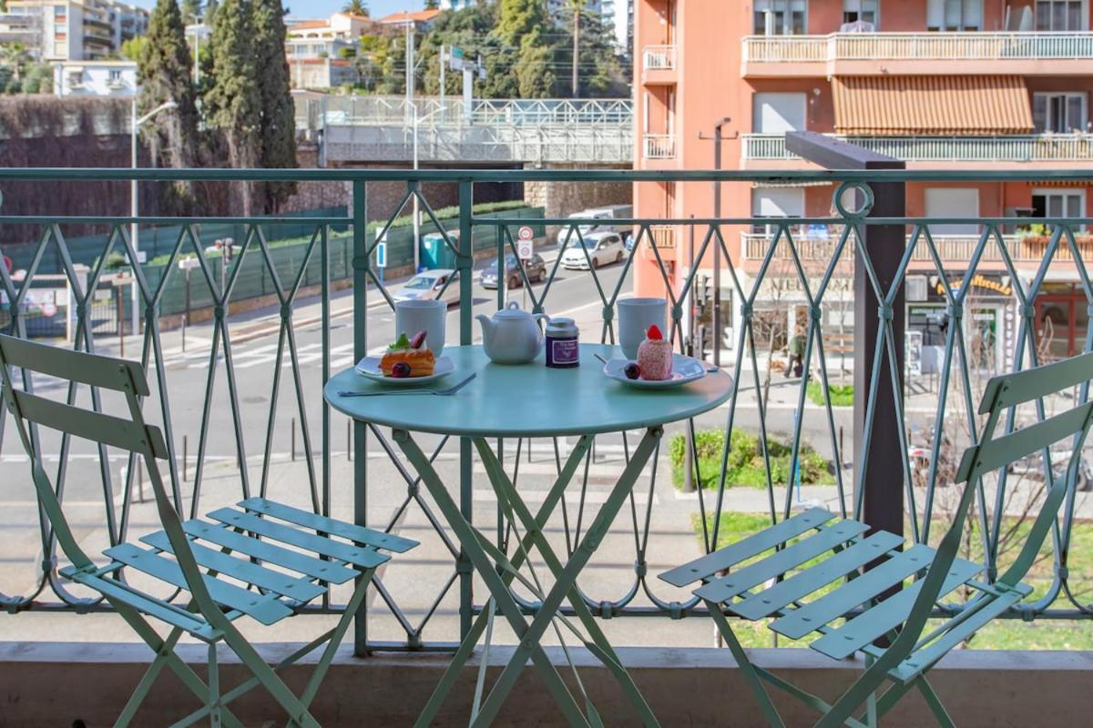 Apartment #37 1bdr Bagatelle, Promenade, Sea Front Balcony & Ac Nice